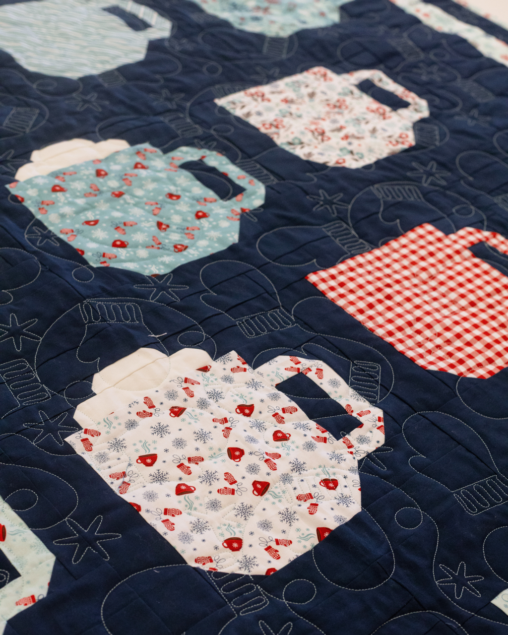 A Perfect Winter X Mod Mugs Quilt Kit 68 X 80"