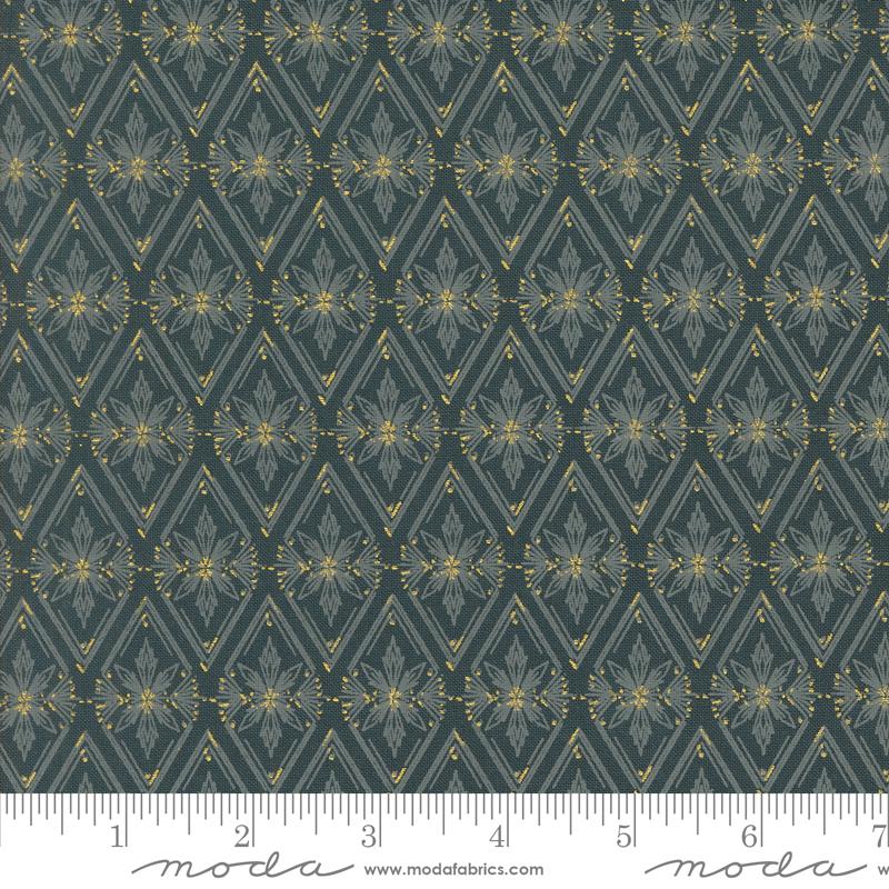 Old World Yuletide Midnight 45626 26M Moda #1