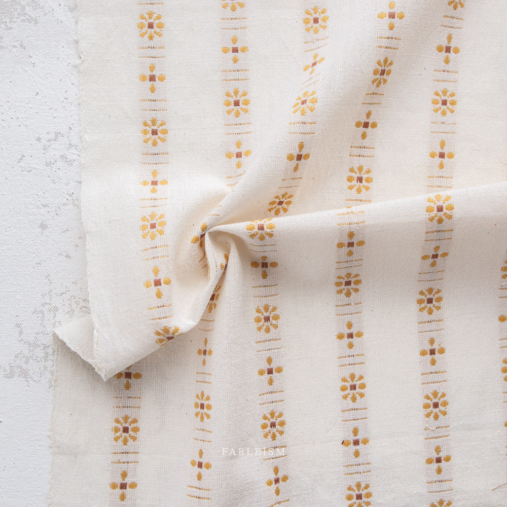 Fableism - Forest Forage - Daisies -Cream